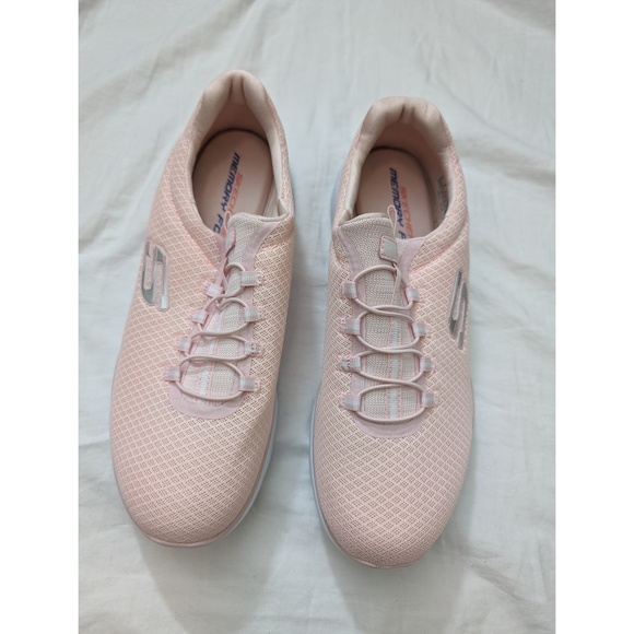 Skechers Shoes - 45. SKECHERS Knit Sneakers Shoes Slip ons Memory foam Sz 11